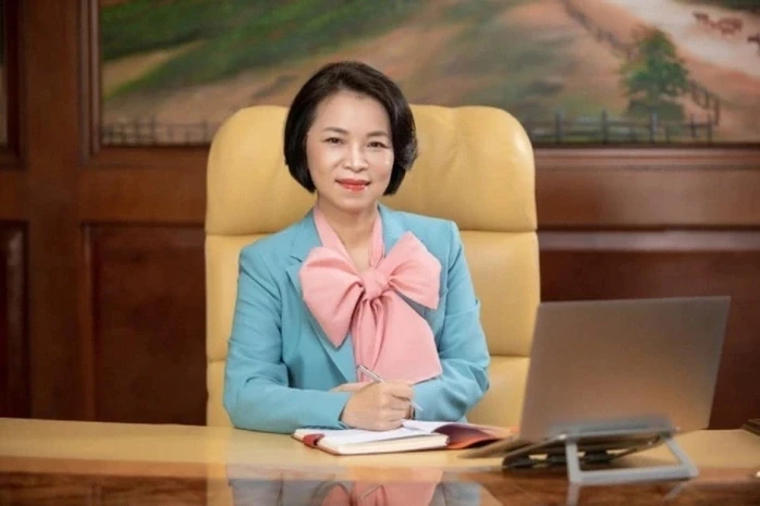 Vợ tỉ phú Phạm Nhật Vượng làm Chủ tịch HĐQT Xanh SM Vợ tỉ phú Phạm Nhật Vượng làm Chủ tịch HĐQT Xanh SM