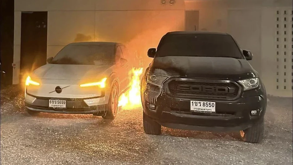 Volvo bị kiện ở Thái Lan sau vụ cháy ô tô điện lan sang xe khác Volvo bị kiện ở Thái Lan sau vụ cháy ô tô điện lan sang xe khác