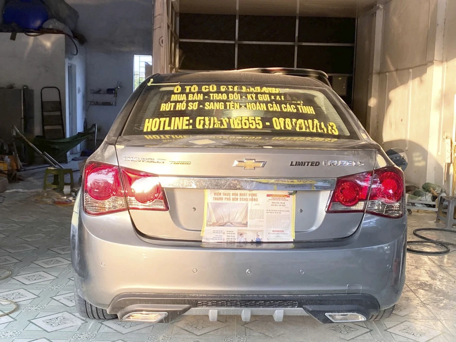 Vụ mua xe Chevrolet cũ giá đắt, đi 2 ngày chết máy: Công an xã nêu hướng xử lý Vụ mua xe Chevrolet cũ giá đắt, đi 2 ngày chết máy: Công an xã nêu hướng xử lý