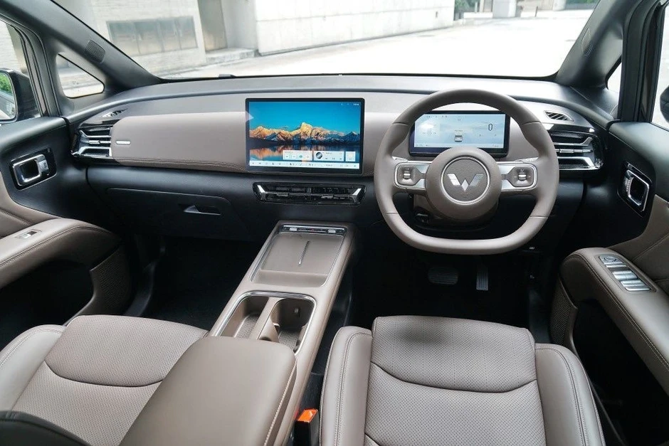 Wuling Darion EV sắp bán tại Việt Nam, giá dự kiến ngang BYD M6