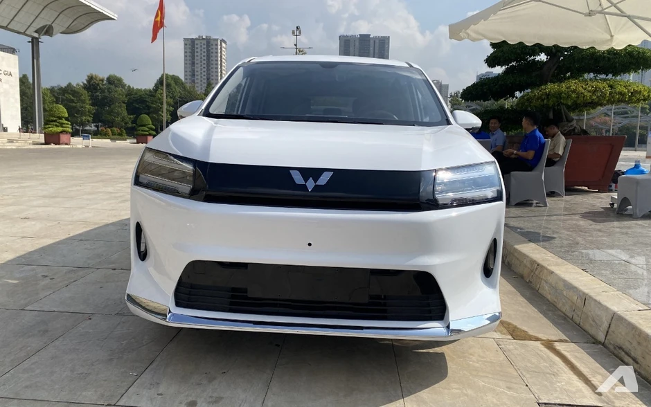 Wuling Darion ra mắt Việt Nam: Giá từ 750 triệu đồng, 2 bản, cửa trượt điện, ghế kiểu thương gia, chạy 500km/sạc, cạnh tranh BYD M6