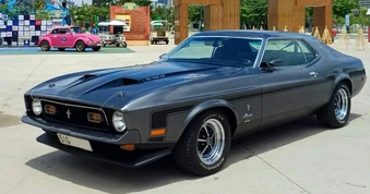 Xế cổ Mustang hơn 50 tuổi kiểm định khí thải vẫn đạt mức ngang xe hiện đại