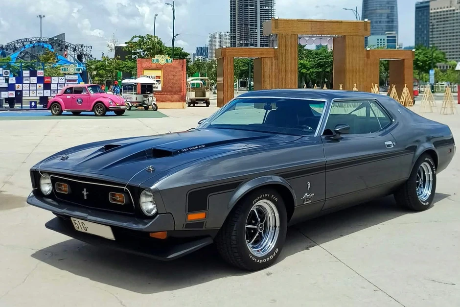 Xế cổ Mustang hơn 50 tuổi kiểm định khí thải vẫn đạt mức ngang xe hiện đại Xế cổ Mustang hơn 50 tuổi kiểm định khí thải vẫn đạt mức ngang xe hiện đại
