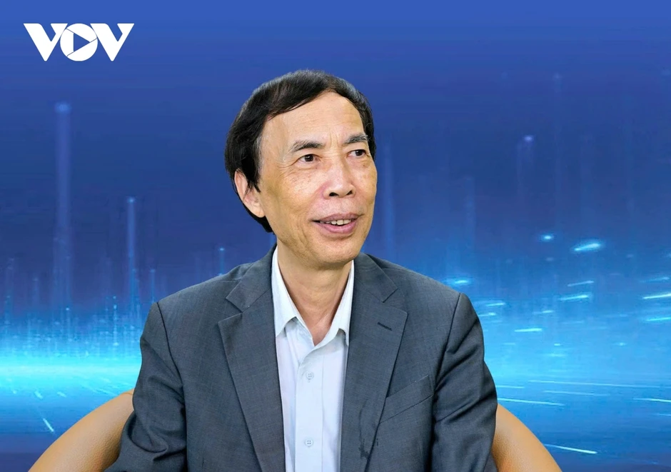Xe điện không chỉ là một phương tiện hay thiết bị mà là một ngành công nghiệp mới Xe điện không chỉ là một phương tiện hay thiết bị mà là một ngành công nghiệp mới