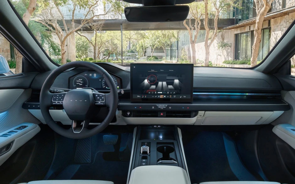 Xe điện Lexus đầu tiên Việt Nam lộ diện: Giá dự kiến gần 3 tỷ đồng, chạy hơn 440km/sạc, cắm nhanh nửa tiếng đầy 10-80% pin Xe điện Lexus đầu tiên Việt Nam lộ diện: Giá dự kiến gần 3 tỷ đồng, chạy hơn 440km/sạc, cắm nhanh nửa tiếng đầy 10-80% pin