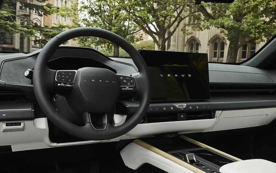 Xe điện Lexus đầu tiên Việt Nam lộ diện: Giá dự kiến gần 3 tỷ đồng, chạy hơn 440km/sạc, cắm nhanh nửa tiếng đầy 10-80% pin Xe điện Lexus đầu tiên Việt Nam lộ diện: Giá dự kiến gần 3 tỷ đồng, chạy hơn 440km/sạc, cắm nhanh nửa tiếng đầy 10-80% pin