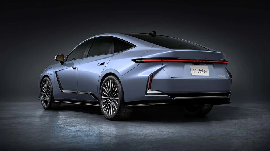 Xe điện mới của Lexus lộ diện ở Việt Nam, giá dự kiến dưới 3 tỷ đồng Xe điện mới của Lexus lộ diện ở Việt Nam, giá dự kiến dưới 3 tỷ đồng