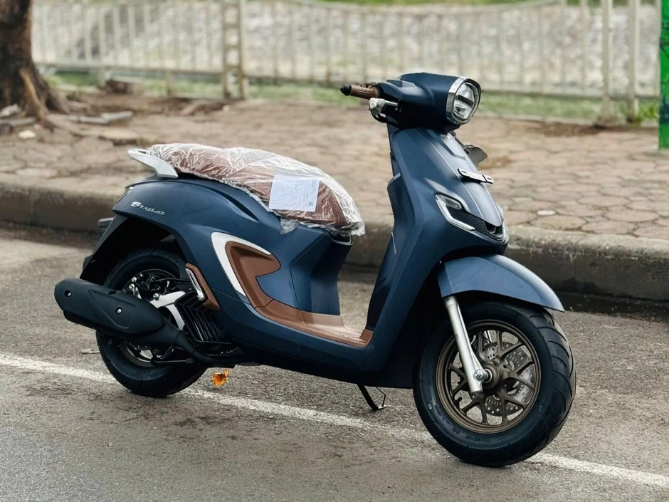 Xe độc lạ Honda Stylo: Dáng giống Yamaha Grande, giá ngang SH chính hãng Xe độc lạ Honda Stylo: Dáng giống Yamaha Grande, giá ngang SH chính hãng