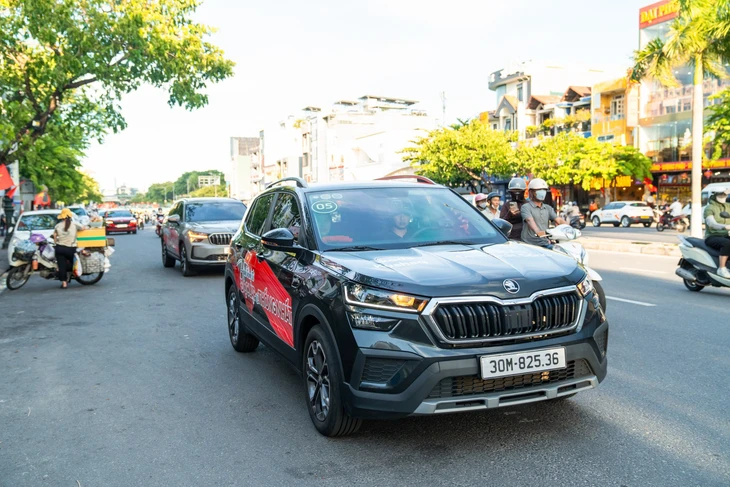 'Xe Hàn suy yếu, xe Trung Quốc chưa mạnh, Skoda còn cơ hội ở Việt Nam' 'Xe Hàn suy yếu, xe Trung Quốc chưa mạnh, Skoda còn cơ hội ở Việt Nam'
