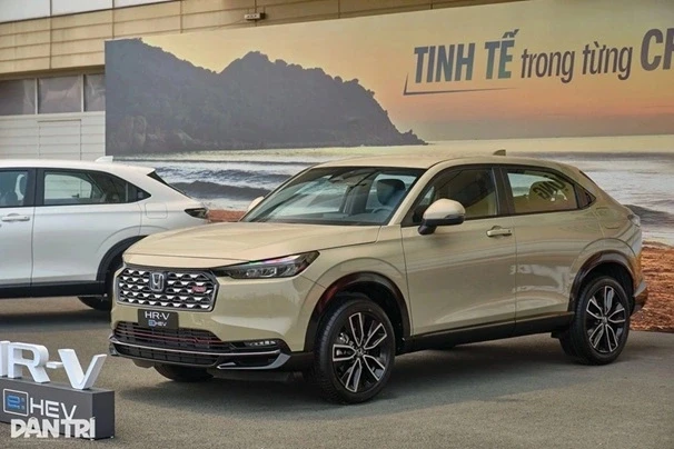 Xe hybrid tăng mạnh tiêu thụ sau khi được áp thuế tiêu thụ đặc biệt mới Xe hybrid tăng mạnh tiêu thụ sau khi được áp thuế tiêu thụ đặc biệt mới