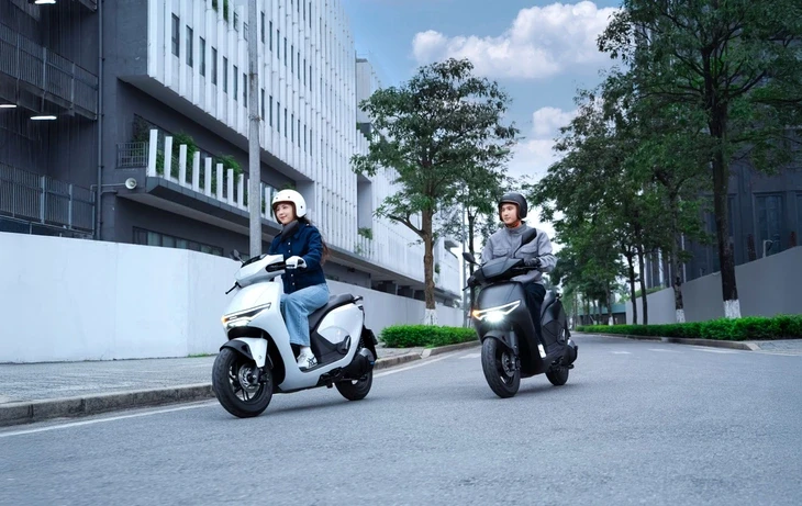 Xe máy điện Honda CUV e: và UC3 mở bán ở Việt Nam: Giá từ 45 triệu, có trạm đổi pin và sạc nhanh Xe máy điện Honda CUV e: và UC3 mở bán ở Việt Nam: Giá từ 45 triệu, có trạm đổi pin và sạc nhanh