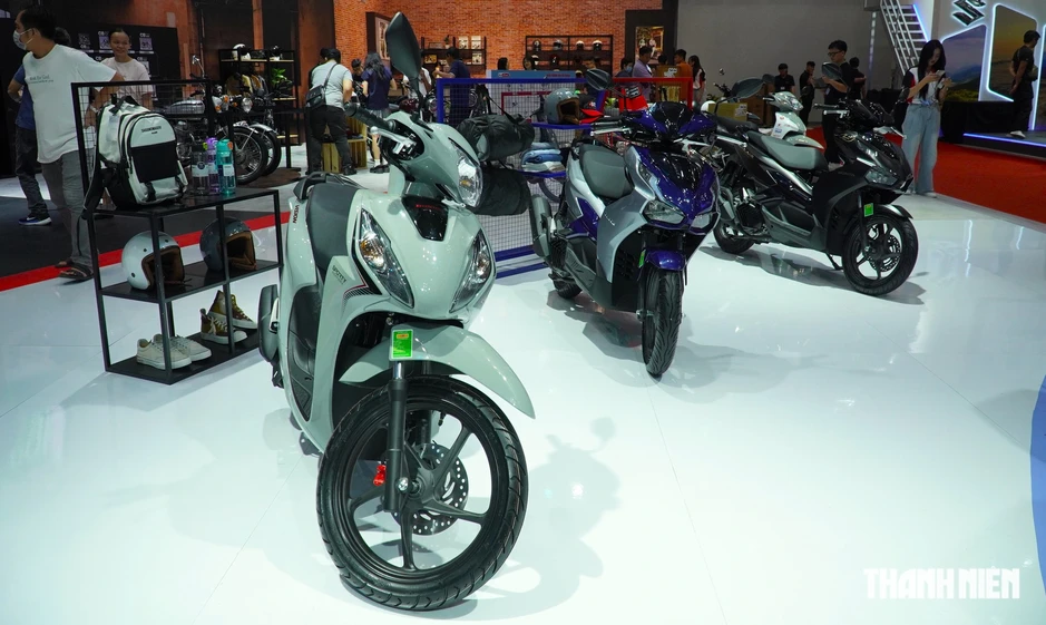 Xe máy Honda giảm mạnh đầu năm: Áp lực từ xe điện hay yếu tố 'mùa vụ'? Xe máy Honda giảm mạnh đầu năm: Áp lực từ xe điện hay yếu tố 'mùa vụ'?