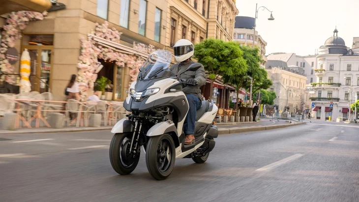 Xe máy Yamaha lần đầu trang bị túi khí, giá bán có thể lên tới gần 300 triệu Xe máy Yamaha lần đầu trang bị túi khí, giá bán có thể lên tới gần 300 triệu
