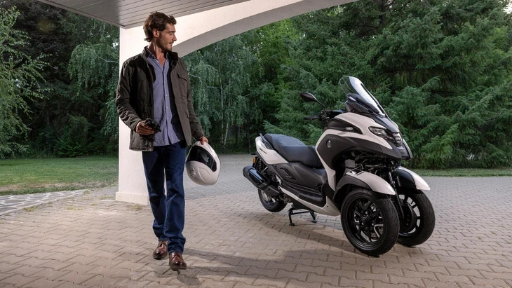 Xe máy Yamaha lần đầu trang bị túi khí, giá bán có thể lên tới gần 300 triệu Xe máy Yamaha lần đầu trang bị túi khí, giá bán có thể lên tới gần 300 triệu