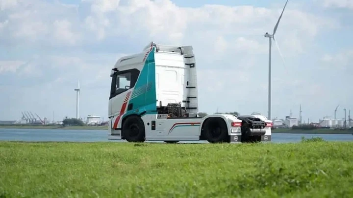 Xe tải điện của BYD có tầm hoạt động 600 km, thách thức Tesla Semi Xe tải điện của BYD có tầm hoạt động 600 km, thách thức Tesla Semi