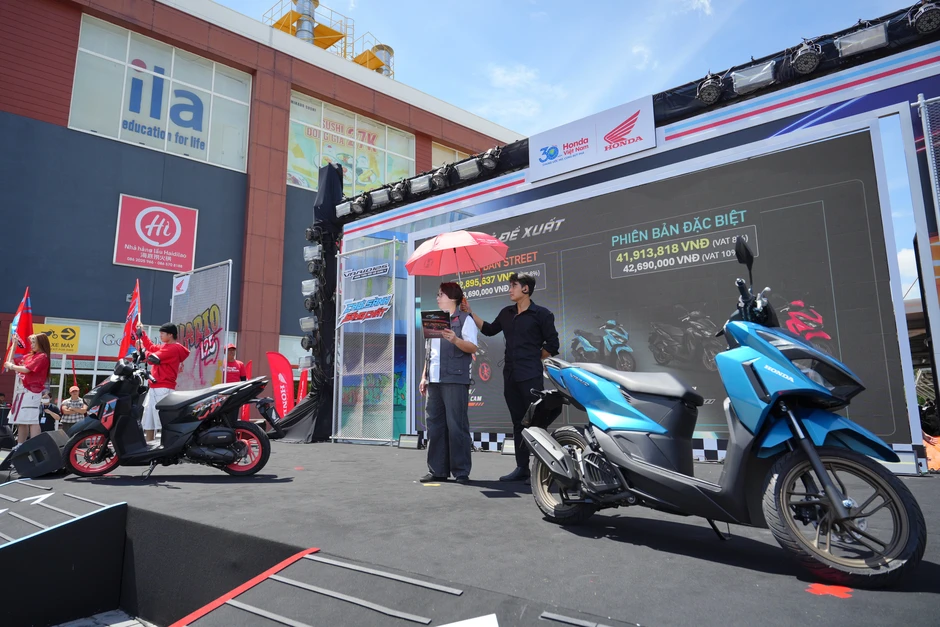 Xe tay ga Honda Vario 125 đời 2027 có giá hơn 42 triệu đồng.
