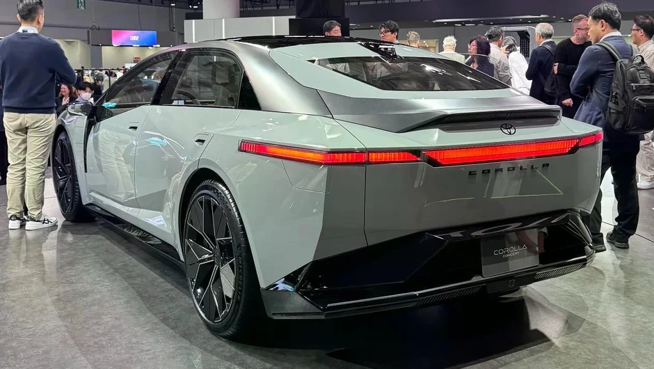 Xe Toyota bán chạy nhất mọi thời đại sắp có màn ‘lột xác’ Xe Toyota bán chạy nhất mọi thời đại sắp có màn ‘lột xác’