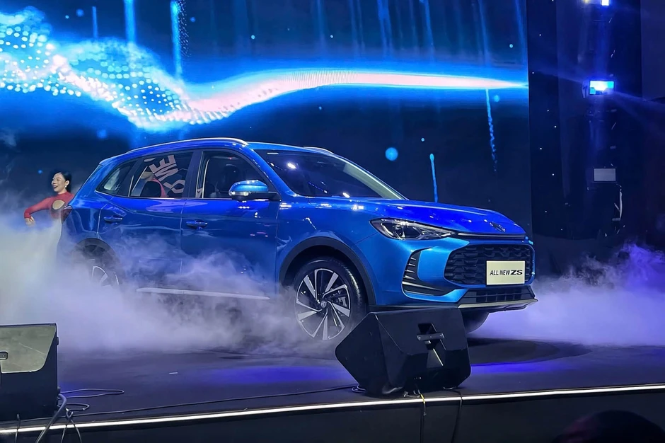 Xe Trung Quốc mới 'ồ ạt' ra mắt tại Việt Nam Xe Trung Quốc mới 'ồ ạt' ra mắt tại Việt Nam