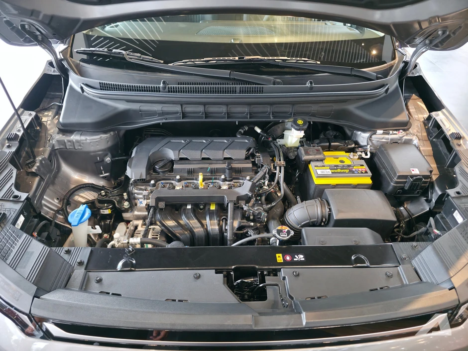 Xem thực tế Kia Carens Clavis tại Việt Nam: Thiết kế bắt mắt hơn, có phanh điện tử, cửa nóc, ADAS, cạnh tranh Xpander, BR-V Xem thực tế Kia Carens Clavis tại Việt Nam: Thiết kế bắt mắt hơn, có phanh điện tử, cửa nóc, ADAS, cạnh tranh Xpander, BR-V