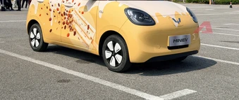 Xem thực tế Wuling MiniEV 2026 sắp ra mắt Việt Nam: Thiết kế như Macaron, 2 màn hình, phanh điện tử, ghế da cách điệu cầu kỳ