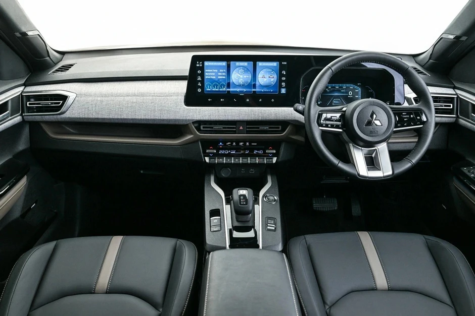 Xforce hybrid mở bán tại Indonesia, rộng cửa về Việt Nam đấu Yaris Cross Xforce hybrid mở bán tại Indonesia, rộng cửa về Việt Nam đấu Yaris Cross