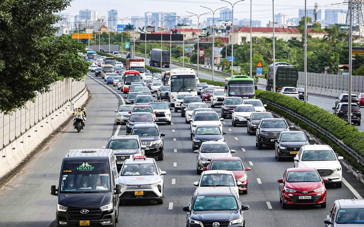 Xử phạt 3.118 tài xế có cồn trong ngày nghỉ lễ thứ 2, tai nạn tiếp tục giảm Xử phạt 3.118 tài xế có cồn trong ngày nghỉ lễ thứ 2, tai nạn tiếp tục giảm