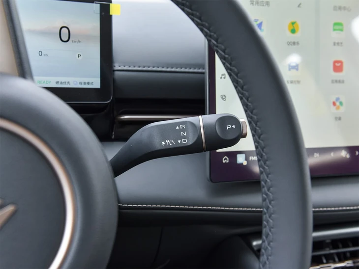 Xuất hiện xe mới đăng ký ở Việt Nam: To cỡ Honda HR-V, dùng PHEV hoặc điện, giá quy đổi từ 380 triệu Xuất hiện xe mới đăng ký ở Việt Nam: To cỡ Honda HR-V, dùng PHEV hoặc điện, giá quy đổi từ 380 triệu